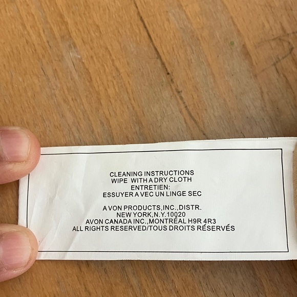 Handbag with Large Flower Accent - Beige Woven Tote - Picture 6 of 8